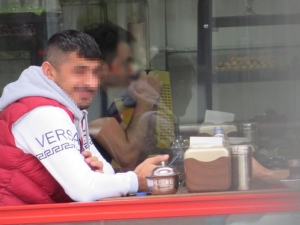 İş Vaadiyle Türkiye’ye Getirdikleri Kadınlara Zorla Fuhuş Yaptıran Çete Çökertildi: 11 Gözaltı