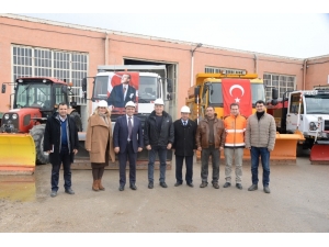 Başkan Şahin Kışa Hazırlık Çalışmalarını İnceledi