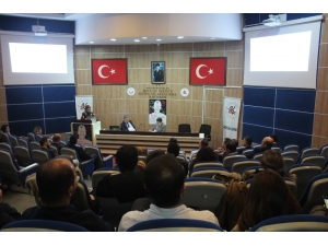 Kritik Hasta Bakımının Problemleri Sempozyumda Konuşuldu