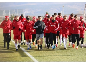 Sivasspor, Fenerbahçe’ye Hazırlanıyor