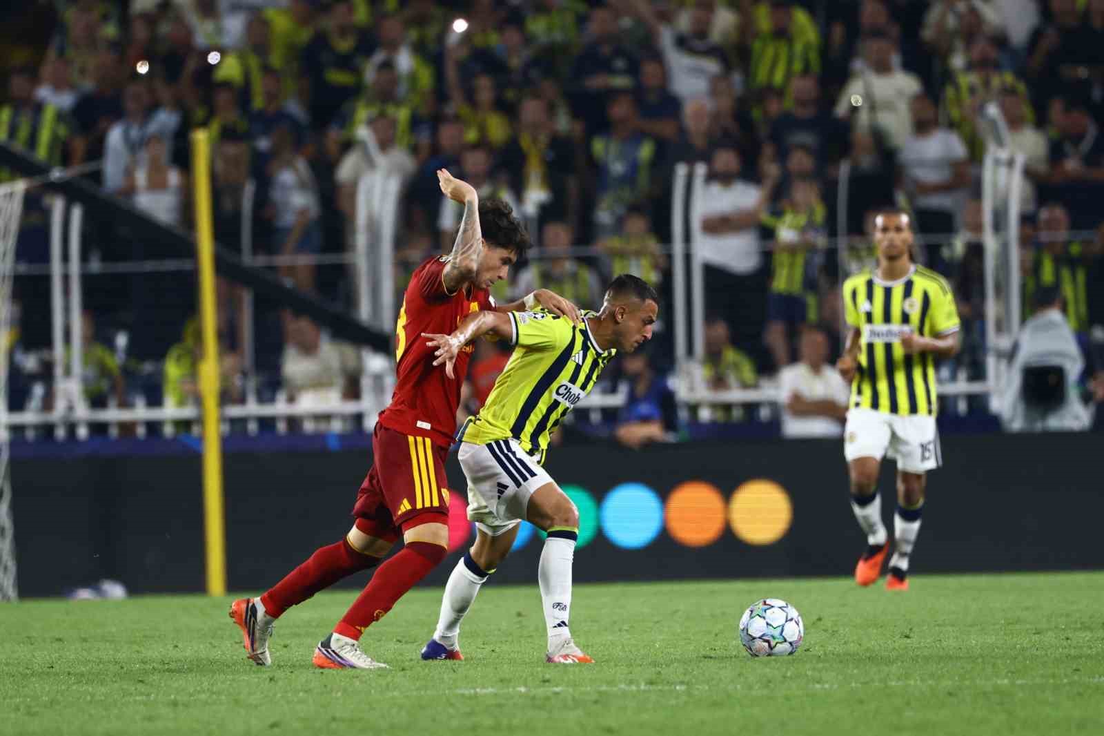 fenerbahce-sampiyonlar-ligi-ne-1-puanla-basladi