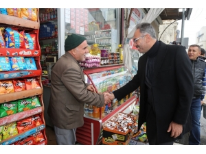 Kuş Esnaf Ve Vatandaşlarla Bir Araya Geldi