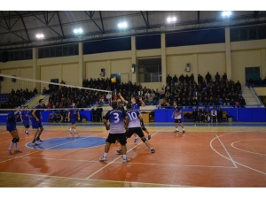 Yenipazar Çarşı Şampiyonluk İstiyor