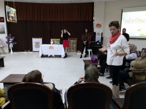 Tarsus’ta ‘Omurga’ Semineri