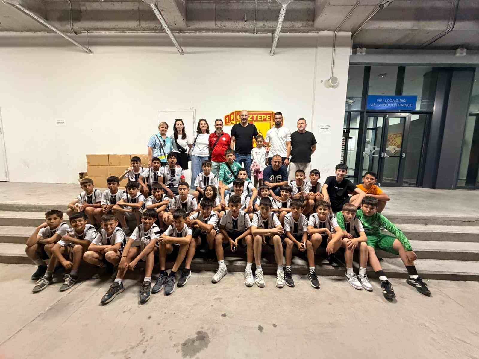 baskan-zencirci-den-germencikli-genc-futbolculara-anlamli-jest