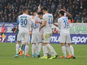 Kasımpaşa 5 Maçlık Galibiyet Hasretine Son Verdi