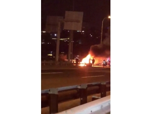 15 Temmuz Şehitler Köprüsü Çıkışında Araç Yangını