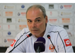 Engin İpekoğlu: “Devre Arasına Kadar Böyle Devam Edeceğiz”