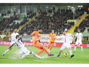 Antalyaspor’da 8 Haftalık 3 Puan Hasreti