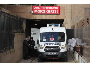 Eşinden Şiddet Gördüğü İddia Edilen Kadının Cenazesi Alındı