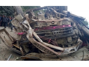 Nepal’de Otobüs Şarampole Yuvarlandı: 14 Ölü, 16 Yaralı