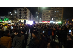 Sivas’ta Galibiyet Coşkusu