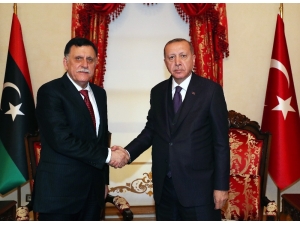 Cumhurbaşkanı Erdoğan, Fayez Al Sarraj’ı Kabul Etti