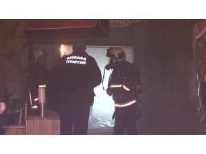 Ankara’da Eğlence Mekanında Yangın