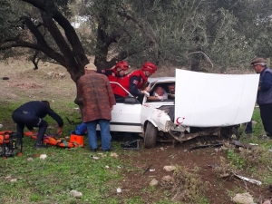 Balıkesir’de Trafik Kazası: 2 Yaralı
