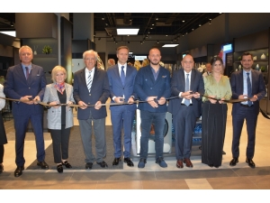 Siemens Ev Aletleri’nden İzmir’e İki Yeni "Deneyim" Mağazası