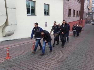 Fetö’nün Adliye Ve Cezaevi Yapılanmasında 6 Kişi Gözaltına Alındı