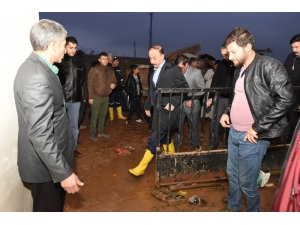 Şanlıurfa Valisi Sel Bölgesini Ziyaret Etti