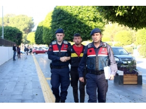 16 Yaşındaki Kız Başından Ve Karnından Vuran Şüpheli Tutuklandı