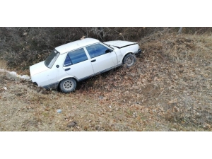 Kontrolden Çıkan Otomobil Şarampole Uçtu: 4 Yaralı