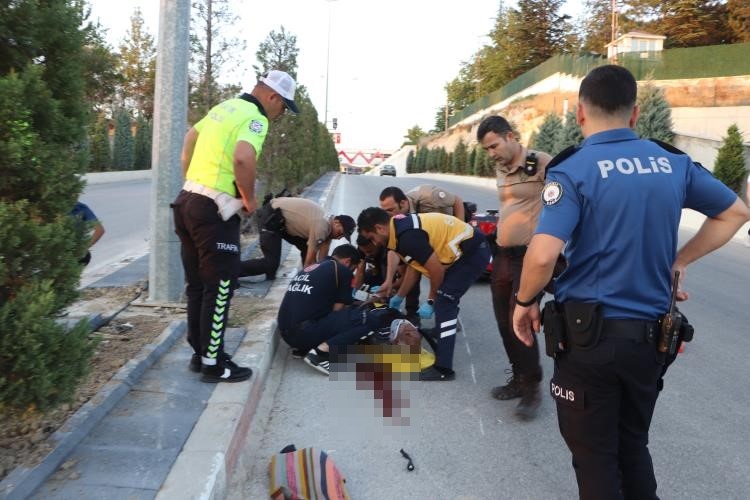 karaman-da-otomobilin-carptigi-elektrikli-bisikletin-surucusu-agir-yaralandi