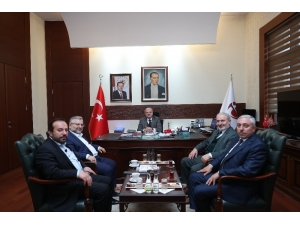 Vali Çakacak, Diyanet-sen Genel Başkan Yardımcılarını Kabul Etti