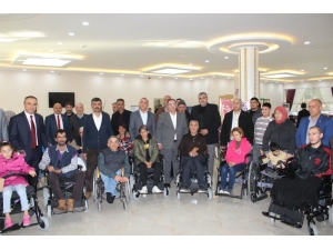 Kilis’te Engellilere Tekerlekli Sandalye Dağıtıldı