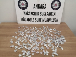 Başkentte 300 Adet Yasaklı Doğum Kontrol Hapı Ele Geçirildi