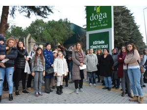 Doğa Koleji’nde Eylemler Bitmiyor... Veliler Çocukları İçin Gelecek Kaygısı Taşıyor