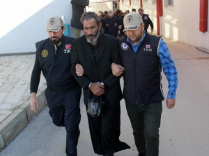 Deaş Operasyonunda Gözaltına Alınan 6 Kişi Adliyeye Sevk Edildi