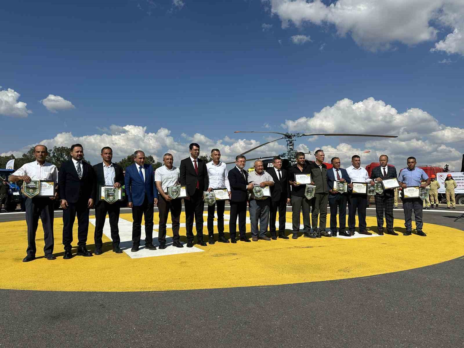 bakan-yumakli-yesil-vatan-hepimizin-ortak-emaneti-biz-onu-gelecek-nesillerden-emanet-aldik