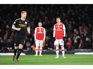 Arsenal Kabustan Uyanamıyor!