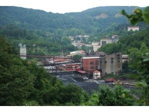 Ttk’da Göçük Altında Kalan Madenci Yaralandı