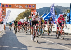 Bisiklet Takımı Yol Takımı İle De Başarıya Pedal Çevirecek