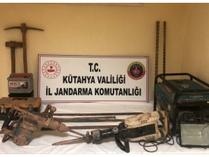 Jandarmadan Definecilere Suçüstü