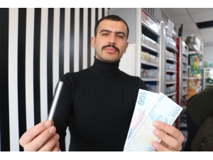 200 Lira İle 1 Adet Sigara Almak İstedi, Yakayı Ele Verdi