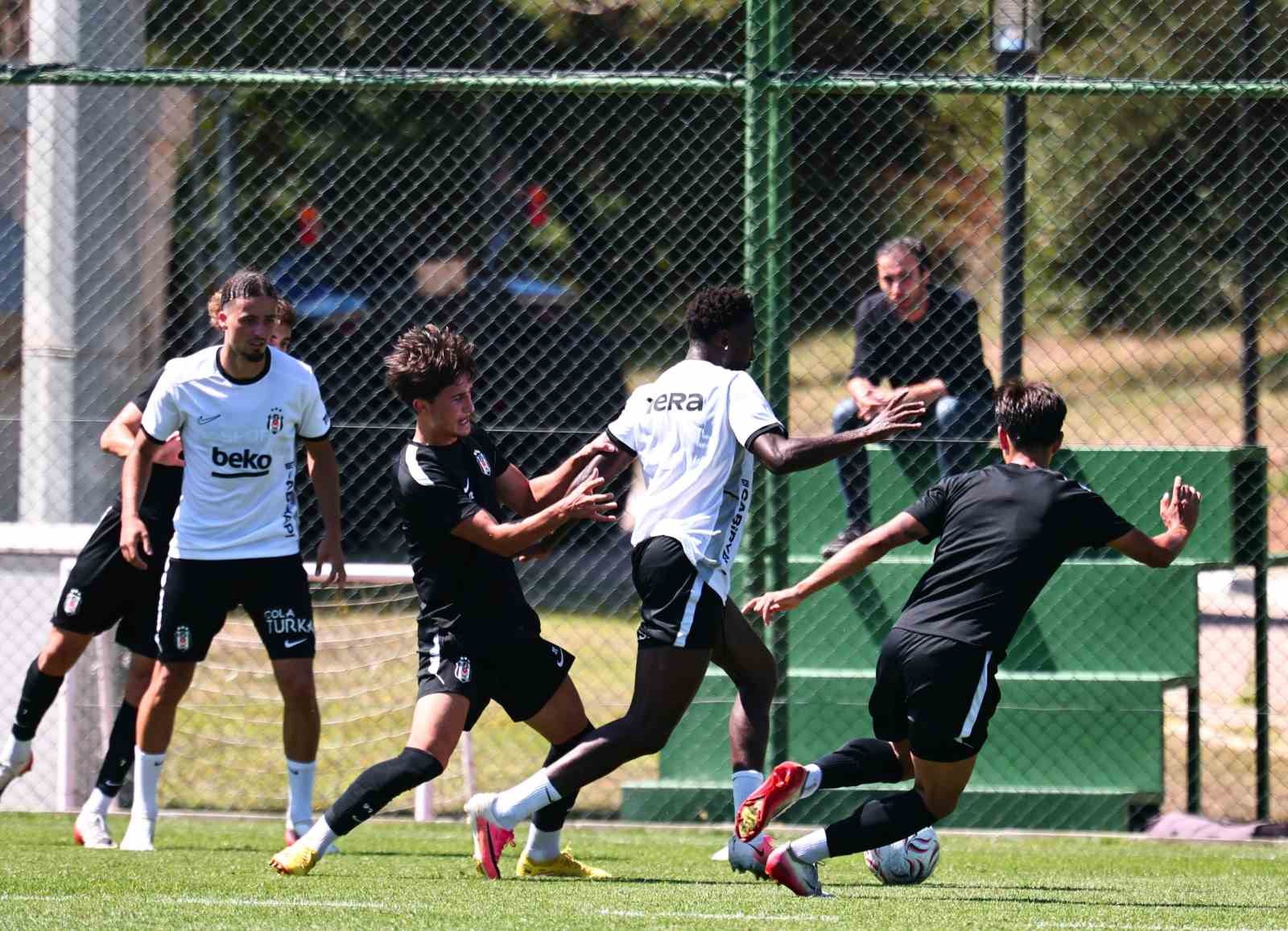 besiktas-fenerbahce-maci-hazirliklarina-basladi