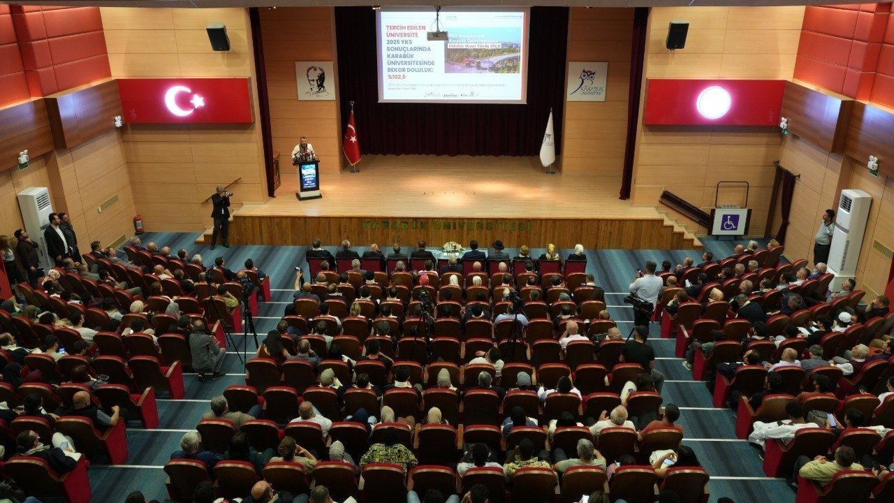 karabuk-universitesi-19-yasini-kutladi