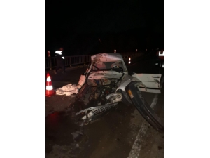 Boyabat’ta Trafik Kazası: 1 Ölü, 1 Yaralı
