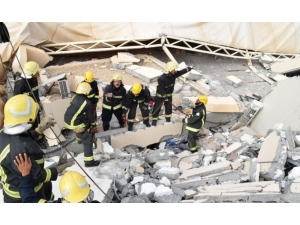 Suudi Arabistan’da Üniversitenin Duvarı Çöktü: 2 Ölü, 13 Yaralı