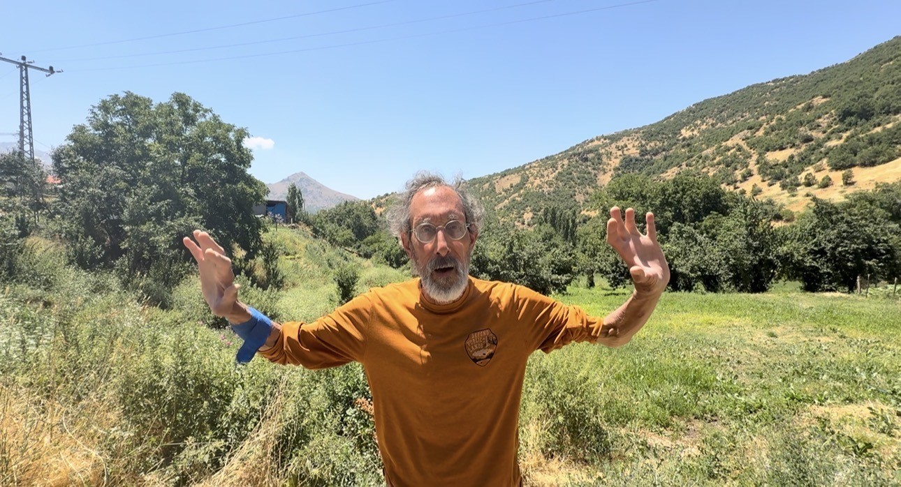 abd-li-turist-hakkari-ye-hayran-kaldi