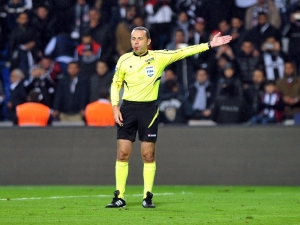 Fenerbahçe-beşiktaş Derbisi Cüneyt Çakır’ın