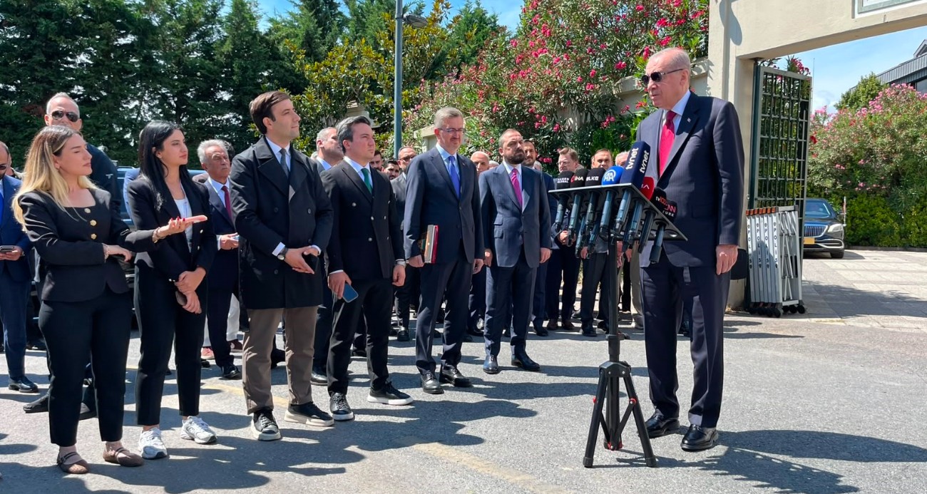 cumhurbaskani-recep-tayyip-erdogan-nato-zirvesi-nde-liderlerle-mutlulugu-birlikte-yasadik