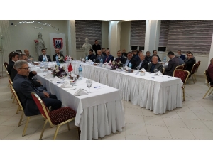 Ayto “Gündem Ekonomi Karpuzlu” Dedi