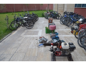 Manisa Emniyeti Hırsızlık Şebekesini Çökertti