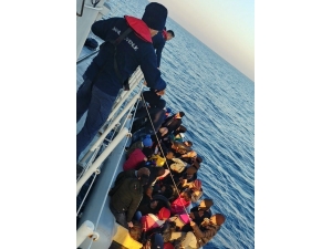 Kuşadası’nda 47 Düzensiz Göçmen Yakalandı