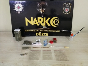Düzce Polisi Uyuşturucu Satıcılarına Göz Açtırmıyor