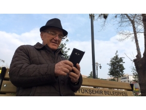 500 Bin Tl Dolandırılan Eski Bakan Konuştu: "Gaflete Düştük"