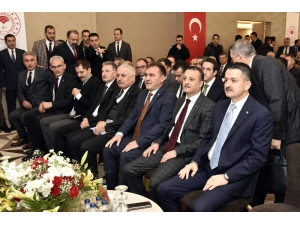 Tarım Ve Orman Bakanı Pakdemirli: "Vatandaşın Sağlığıyla Oynayanlara, Hakiki Arıcılarımın Emeğini Çalanlara Asla Ve Asla Müsaade Etmeyeceğiz”