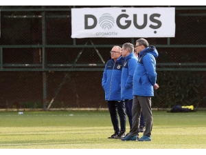 Taraftarlardan Fenerbahçe’ye Moral